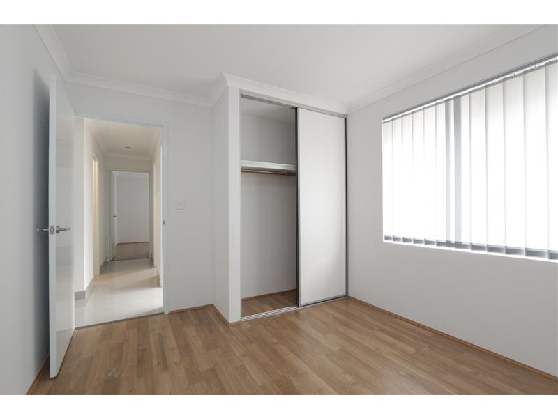 7 Hopkins Court, Southern River WA 6110