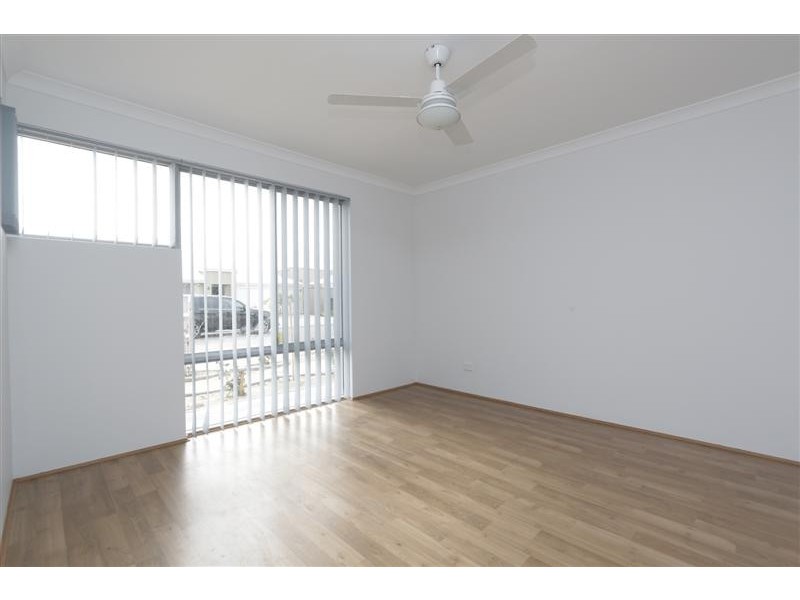 7 Hopkins Court, Southern River WA 6110