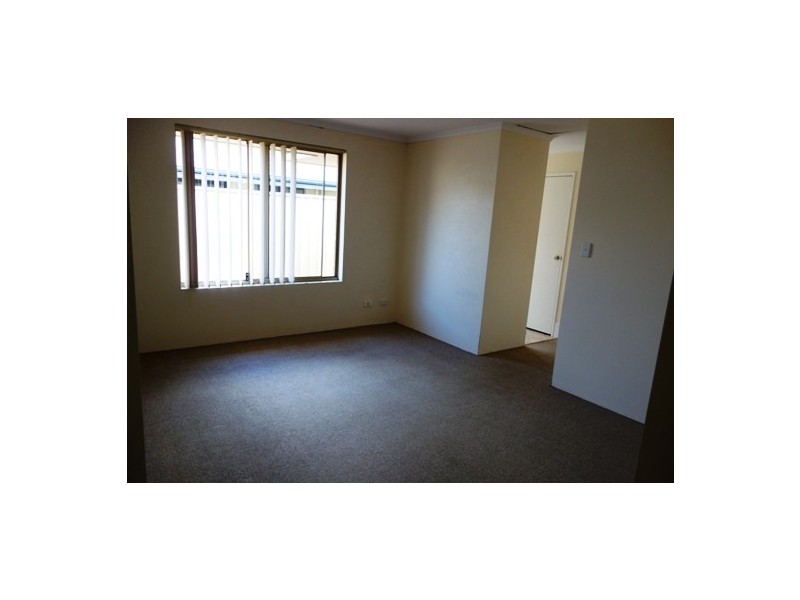 11 Miniata Way, Canning Vale WA 6155