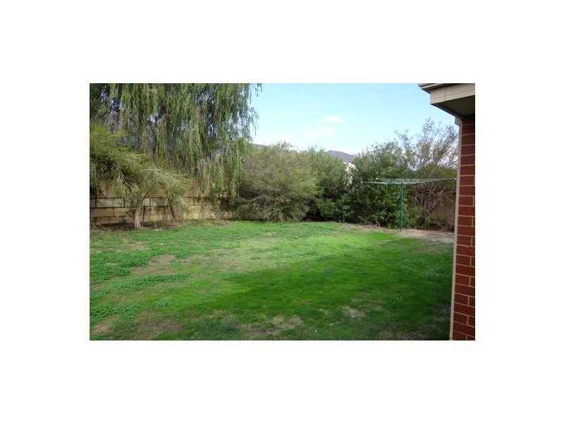 11 Miniata Way, Canning Vale WA 6155