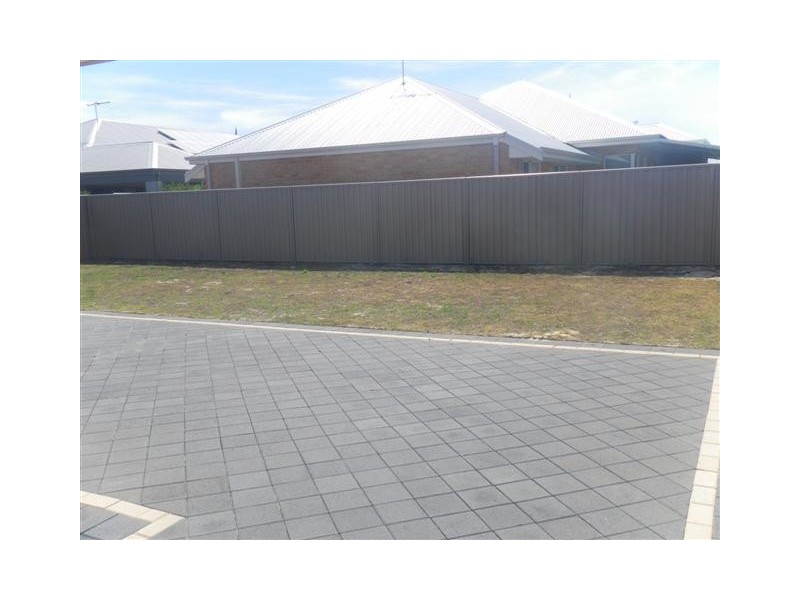 81 Harrisdale Drive, Harrisdale WA 6112