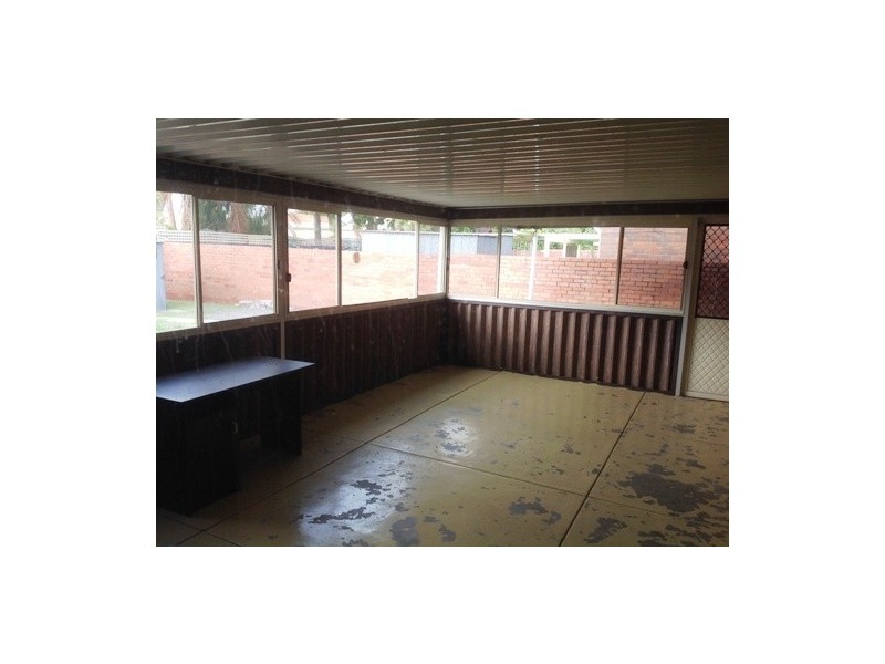 10 Ravenslea Drive, Parkwood WA 6147