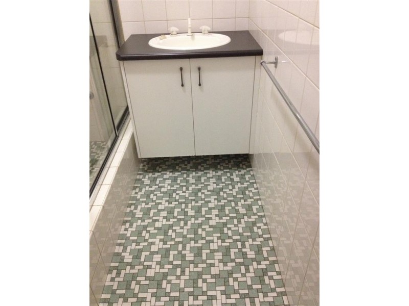 12B Amur, Bateman WA 6150