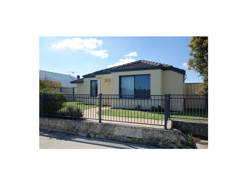 189 Wentworth Parade, Success WA 6164