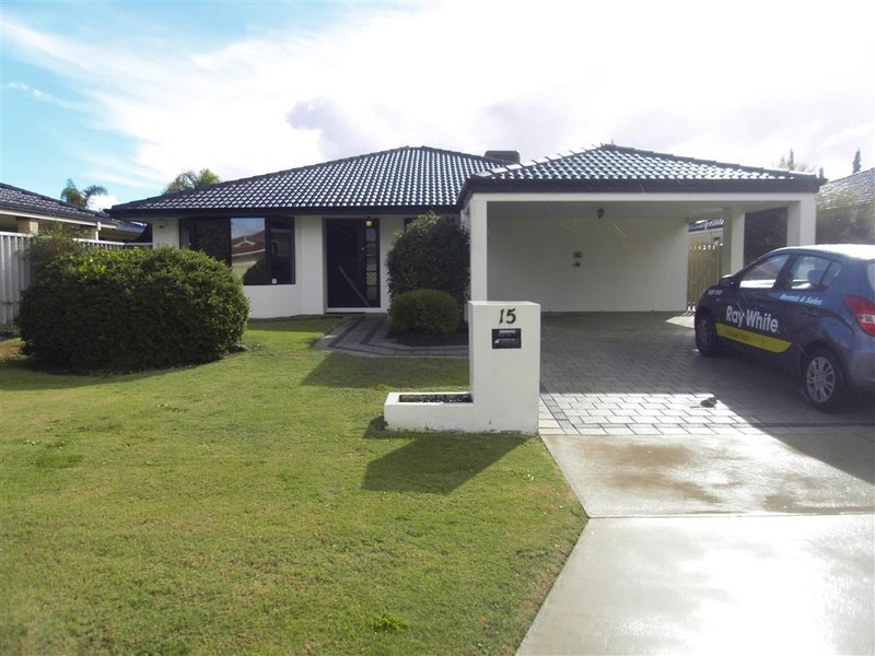 15 Harwood Close, Canning Vale WA 6155