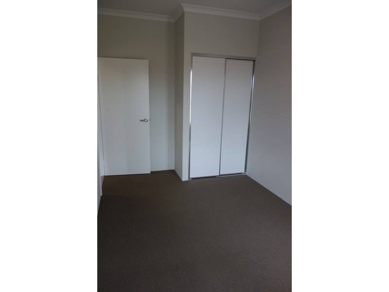 95 Lambeth Circle, Wellard WA 6170