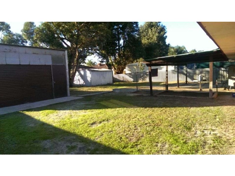 3 Nuytsia Place, Pinjarra WA 6208