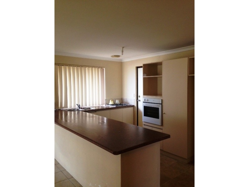 1 Yirel Close, Bertram WA 6167