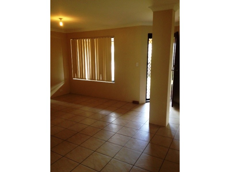 1 Yirel Close, Bertram WA 6167