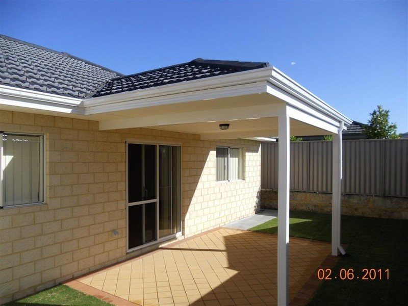 22A Randwick Bend, Harrisdale WA 6112