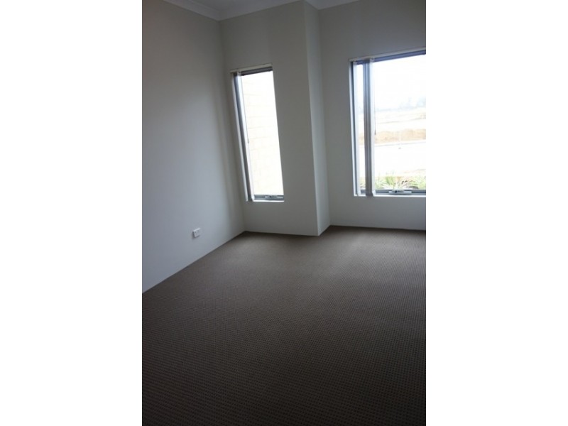 95  Lambeth Circle, Wellard WA 6170