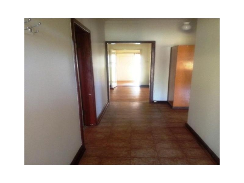 14a Purkiss Street, Cannington WA 6107