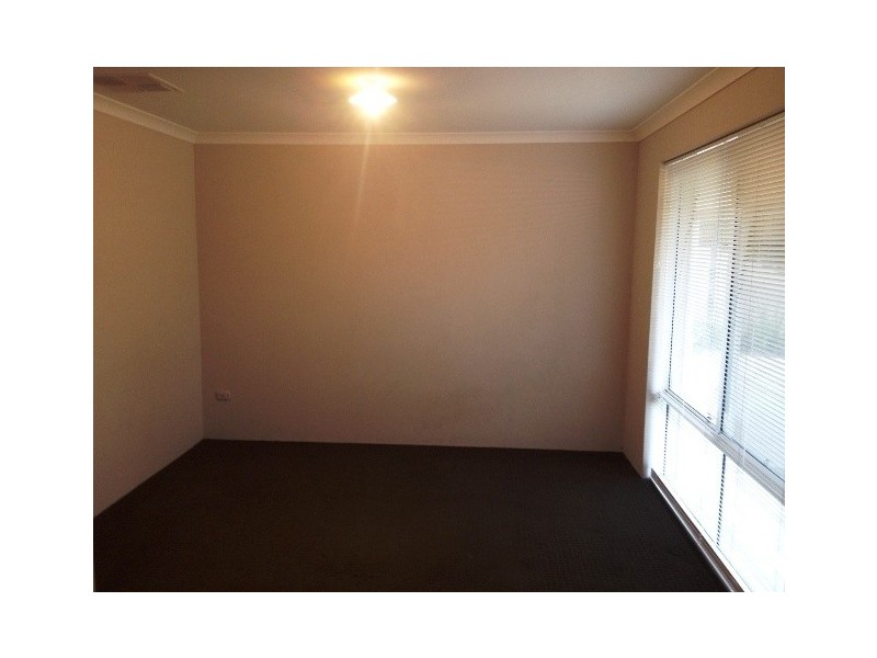 12 Evans Way, Byford WA 6122