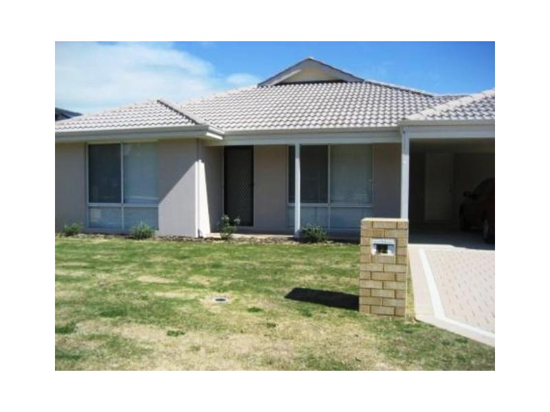 12 Evans Way, Byford WA 6122
