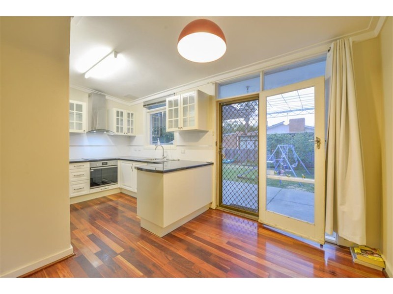 46 Edinbridge Road, Kenwick WA 6107