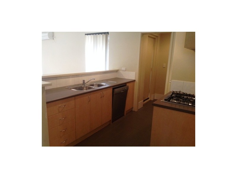 12/1 Coojong Link, Success WA 6164