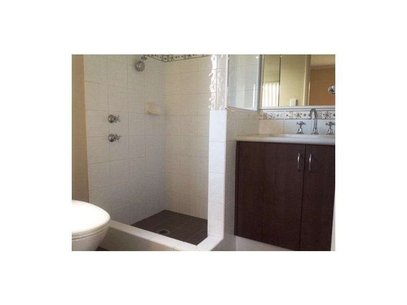 12/1 Coojong Link, Success WA 6164