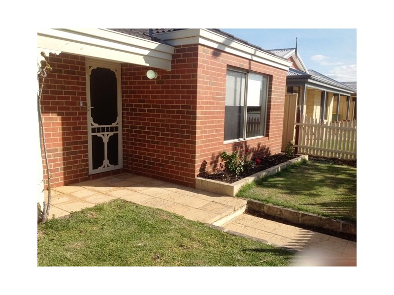 40 Fraser Road North, Canning Vale WA 6155