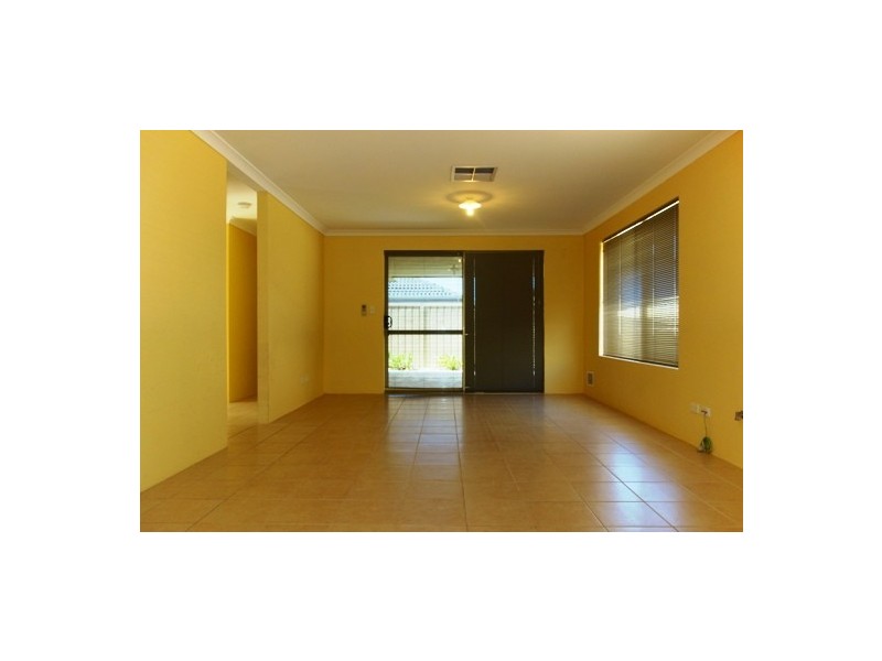13 Rathlin Cove, Canning Vale WA 6155