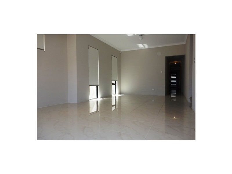 23 Fulbrooke Loop, Canning Vale WA 6155