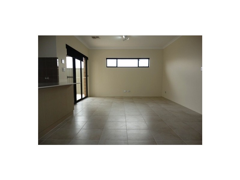 5/15 Blackfriars Meander, Piara Waters WA 6112