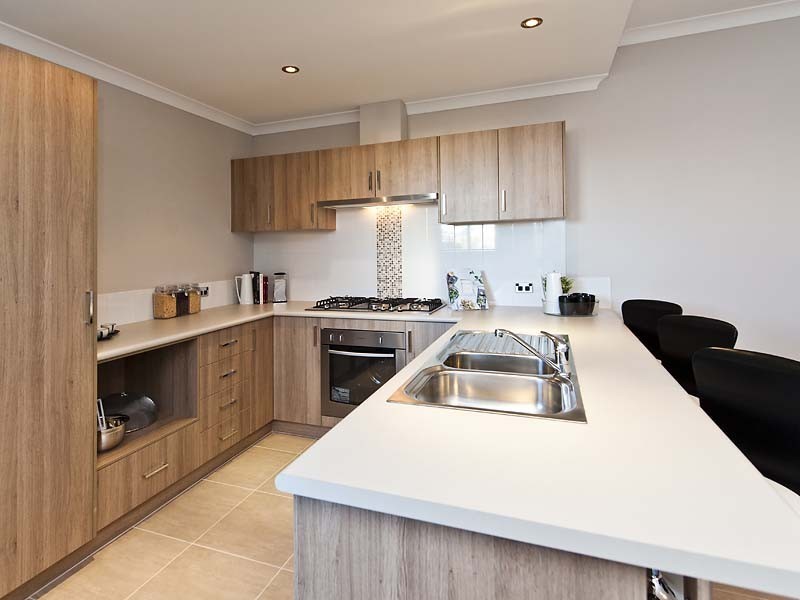 2/22 Whittaker Turn, Piara Waters WA 6112