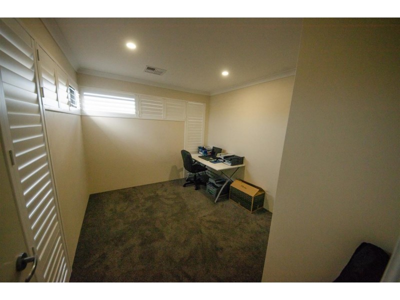 1 Nikon Road, Harrisdale WA 6112