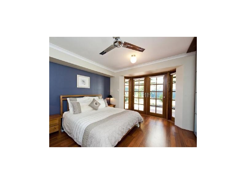 8 Dionne Place, Gosnells WA 6110