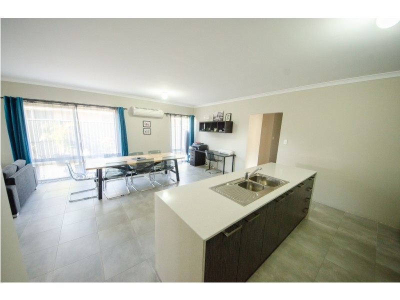 94 Dovedale Street, Harrisdale WA 6112