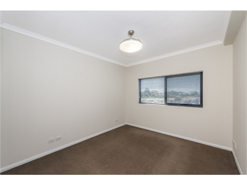 30/23 Junction Boulevard, Cockburn Central WA 6164