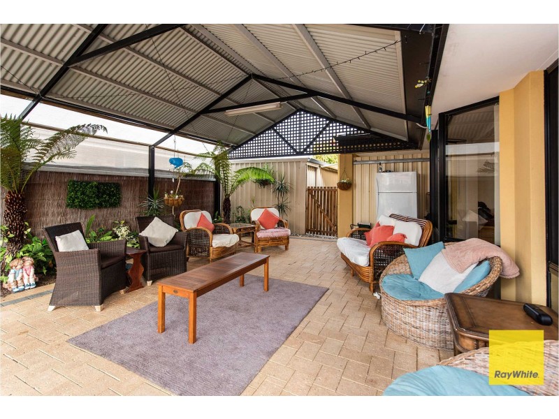 10 Antigua Place, Southern River WA 6110