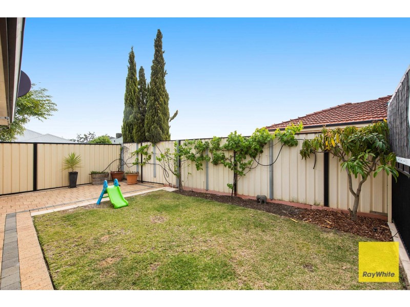 10 Antigua Place, Southern River WA 6110