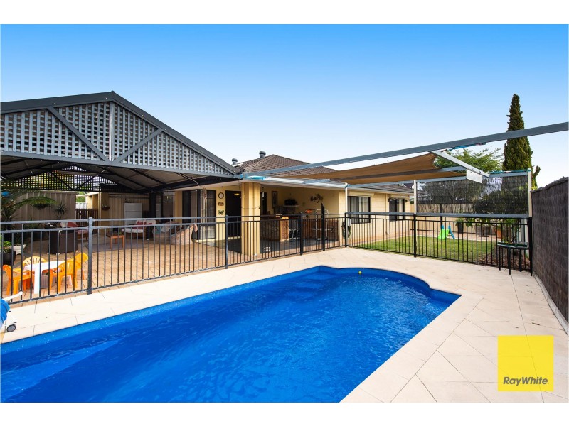 10 Antigua Place, Southern River WA 6110