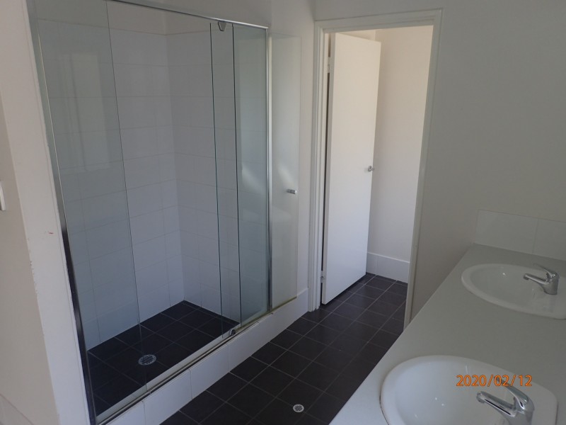 69 Waterfoot Loop, Canning Vale WA 6155