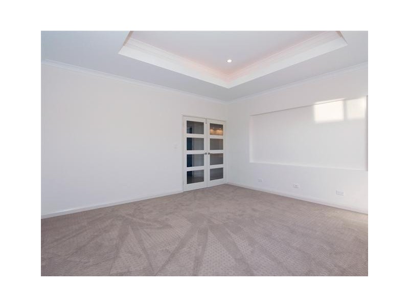 37 Waterfoot Loop, Canning Vale WA 6155