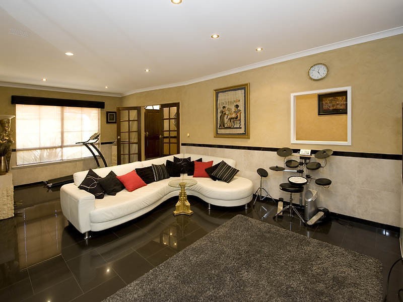 5 Gundaring Turn, Canning Vale WA 6155