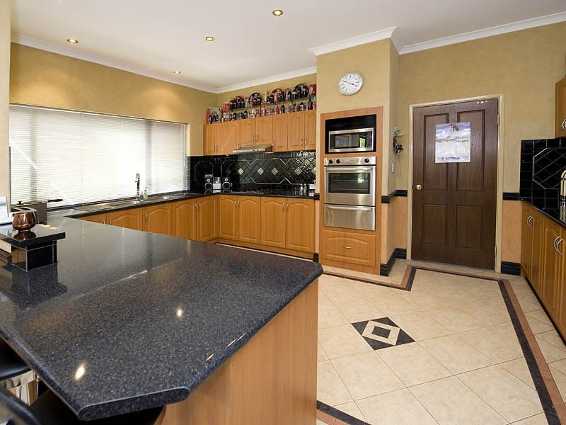 5 Gundaring Turn, Canning Vale WA 6155