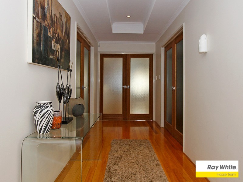 49 Waterperry Drive, Canning Vale WA 6155