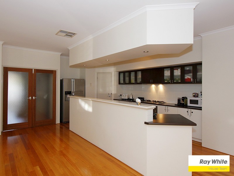 49 Waterperry Drive, Canning Vale WA 6155