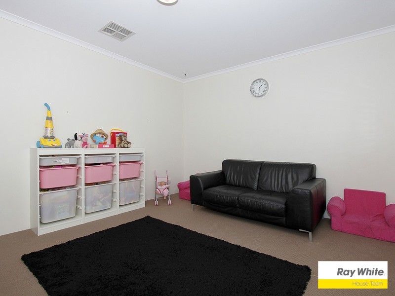 49 Waterperry Drive, Canning Vale WA 6155
