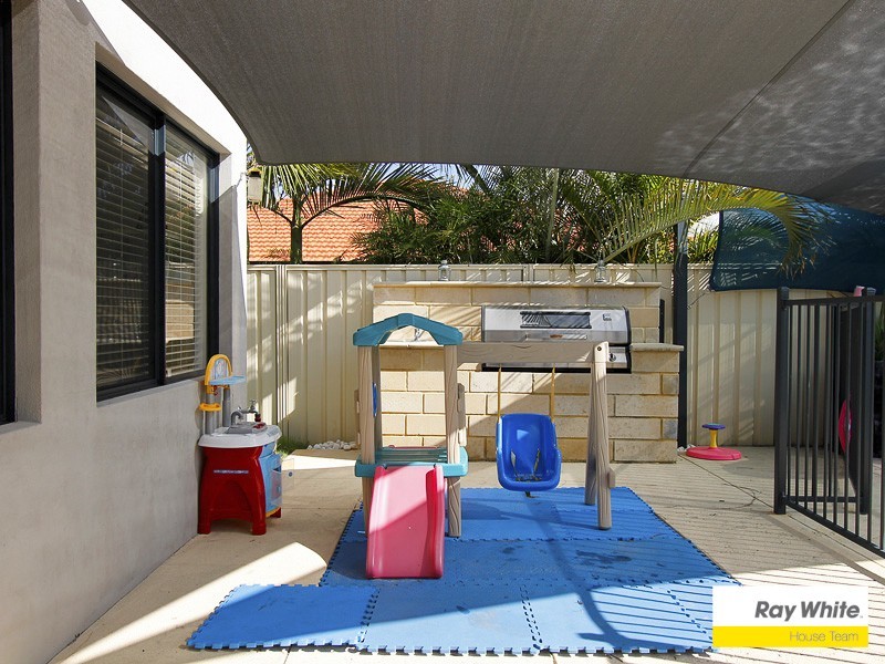 49 Waterperry Drive, Canning Vale WA 6155