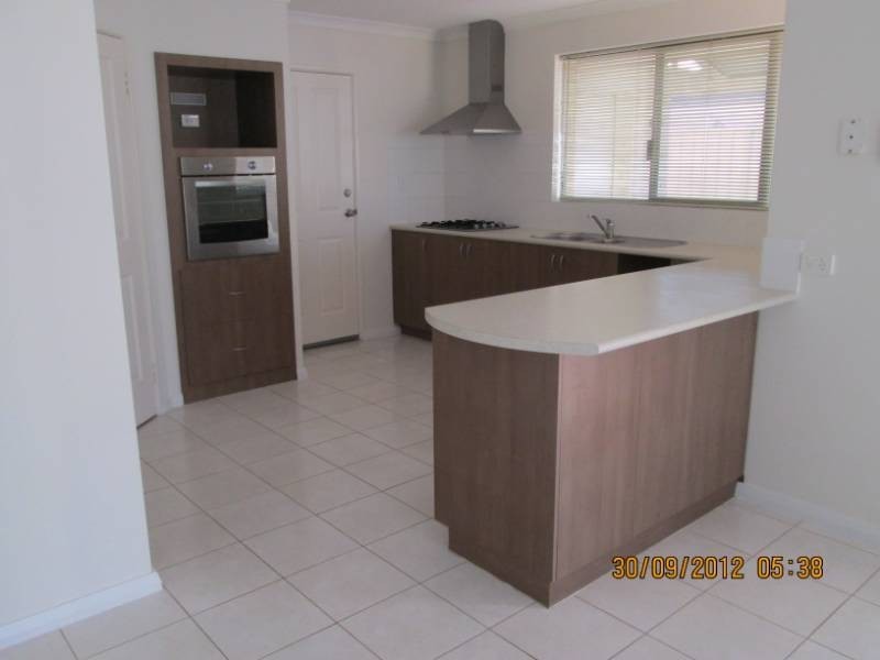 14 Fawcett Crescent, Canning Vale WA 6155