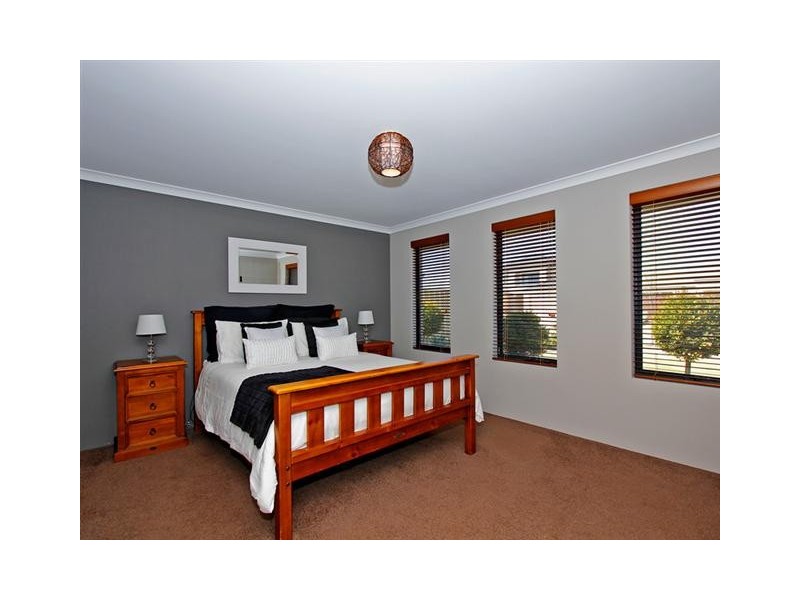 70 Daleford Way, Southern River WA 6110