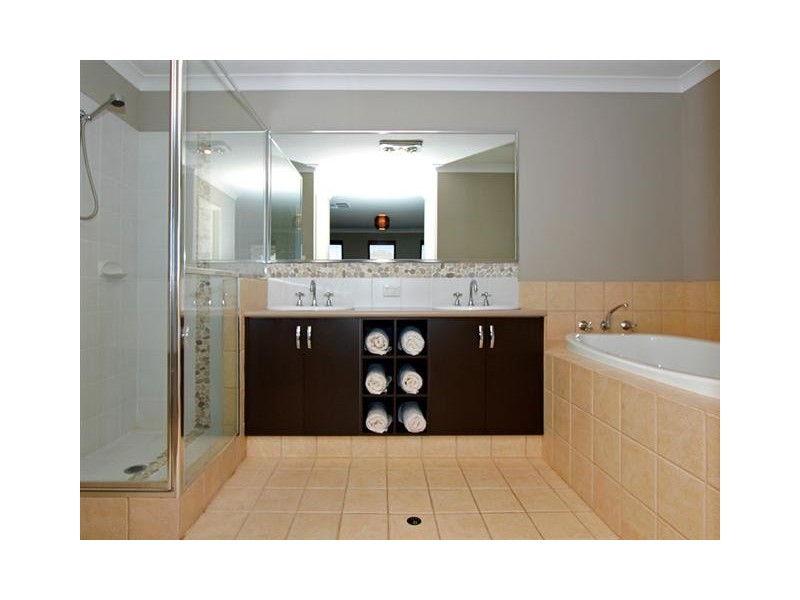 70 Daleford Way, Southern River WA 6110