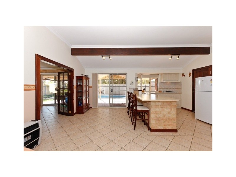 1 Gundaring Turn, Canning Vale WA 6155