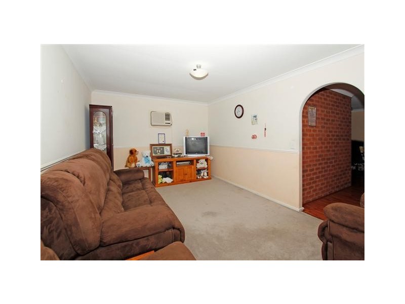 123 Berehaven Avenue, Thornlie WA 6108