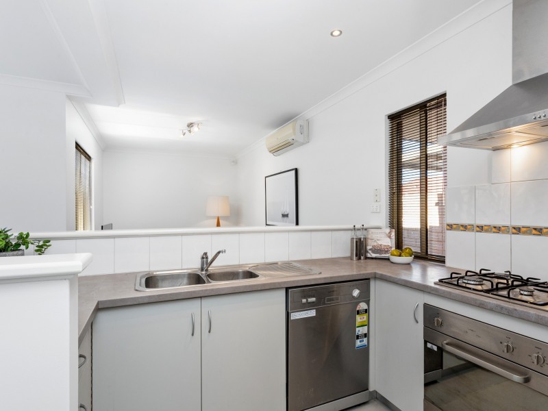 7/6 Morgan Street, Cannington WA 6107