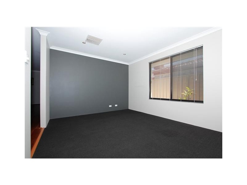 32 Willoughby Ramble, Harrisdale WA 6112