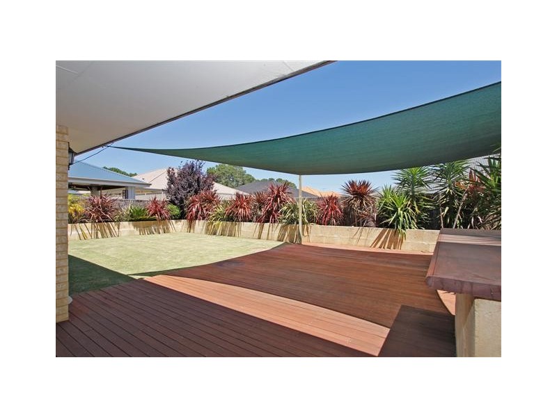 32 Willoughby Ramble, Harrisdale WA 6112