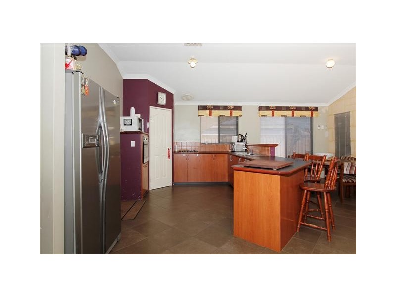 42 Boongala Circuit, Canning Vale WA 6155